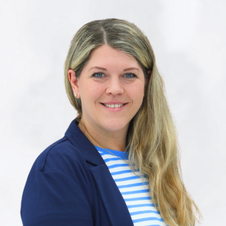 Portrait Angelina Cistych